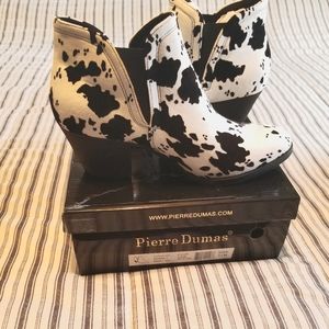 Pierre Dumas Cow Print Slip On Booties Size 11 Brand New